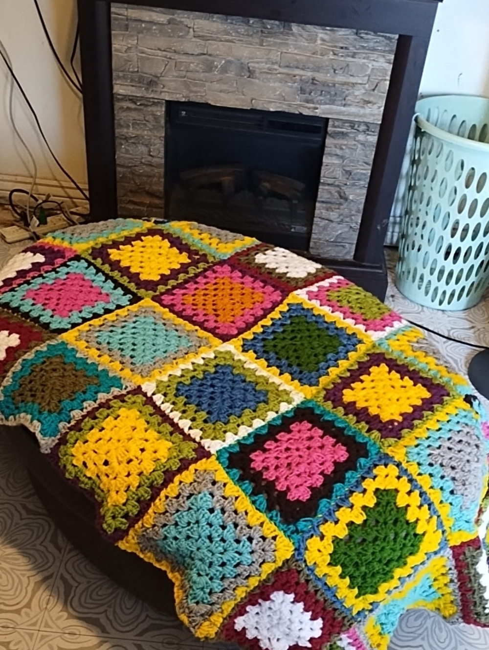 Handmade Multicolor Granny Square Crochet Throw Blanket - Unbranded